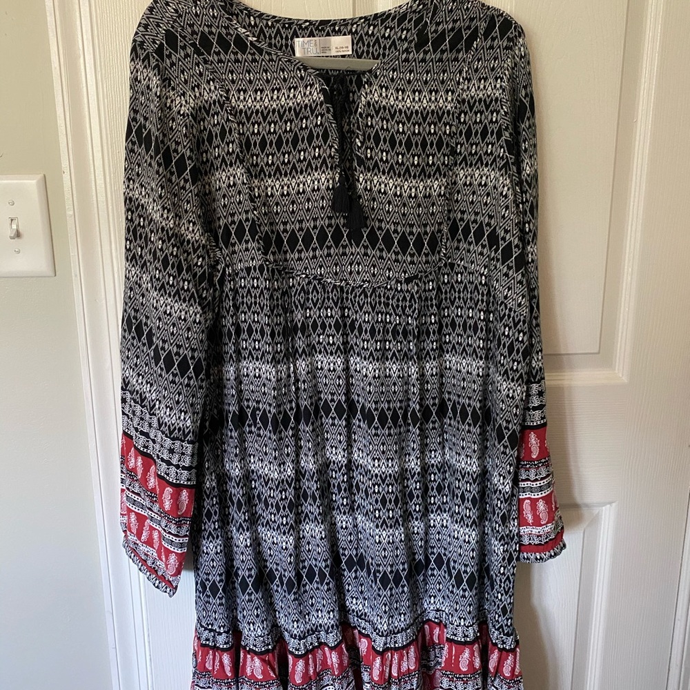 Time and Tru long sleeve dress